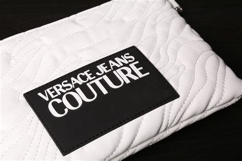 differenza versace e versace couture